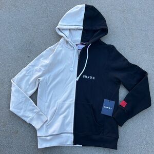 CHNGE Two-Tone Black and White Hoodie Size Small